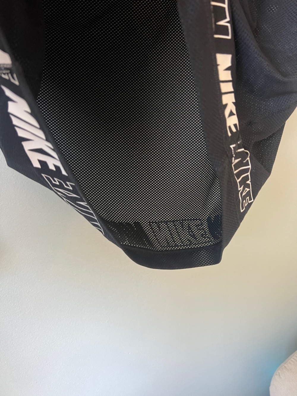 Nike Black Cropped Mesh Logo Top - Picture 2 of 4